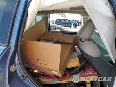Zdjęcie 11 z 15 samochodu: 2021 SUBARU FORESTER PREMIUM VIN:JF2SKAFC8MH546354 - miniatura