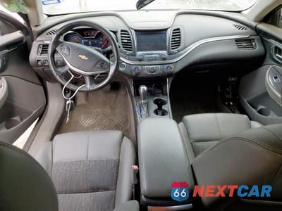 Zdjęcie 8 z 12 samochodu: 2018 CHEVROLET IMPALA LT VIN:2G1105SA5J9133778 - miniatura