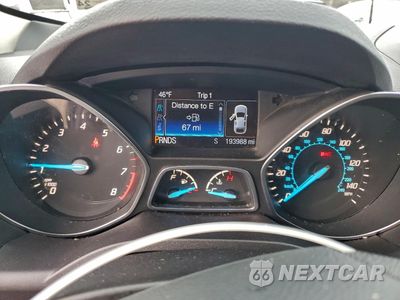 Zdjęcie 9 z 13 samochodu: 2016 FORD ESCAPE SE VIN:1FMCU9GX2GUA00945 - miniatura