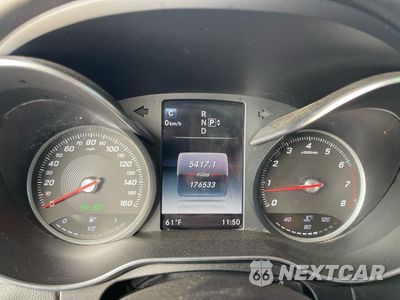 Zdjęcie 8 z 10 samochodu: 2015 MERCEDES-BENZ C 300 4MATIC VIN:55SWF4KB2FU026803 - miniatura