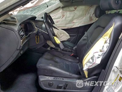 Zdjęcie 7 z 14 samochodu: 2019 VOLKSWAGEN JETTA SEL PREMIUM VIN:3VWG57BU6KM073198 - miniatura