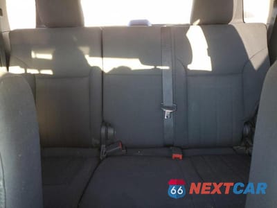 Zdjęcie 10 z 14 samochodu: 2011 JEEP LIBERTY SPORT VIN:1J4PN2GK2BW595348 - miniatura