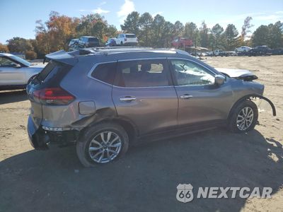 Trzecie zdjęcie samochodu z tyłu: 2017 NISSAN ROGUE S VIN:KNMAT2MT4HP568055 - miniatura