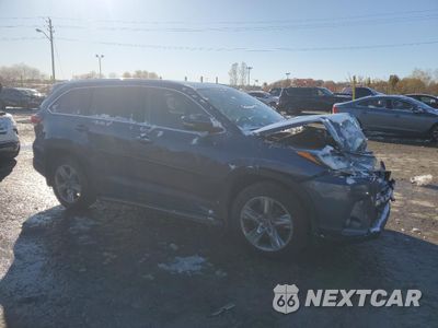 Czwarte zdjęcie samochodu z boku: 2017 TOYOTA HIGHLANDER LIMITED VIN:5TDDZRFH2HS407545 - miniatura