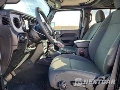 Zdjęcie 7 z 16 samochodu: 2025 JEEP GLADIATOR SPORT VIN:1C6PJTAG6SL504828 - miniatura
