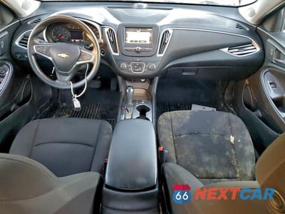 Zdjęcie 8 z 11 samochodu: 2018 CHEVROLET MALIBU LS VIN:1G1ZB5ST4JF225941 - miniatura