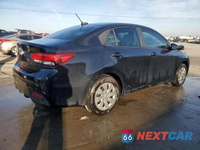 Trzecie zdjęcie samochodu z tyłu: 2020 KIA RIO LX VIN:3KPA24AD0LE309311 - miniatura