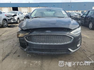 Piąte zdjęcie samochodu w środku: 2019 FORD FUSION TITANIUM VIN:3FA6P0D91KR242092 - miniatura