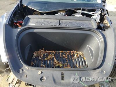 Zdjęcie 11 z 13 samochodu: 2023 TESLA MODEL Y VIN:7SAYGAEE4PF888498 - miniatura
