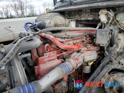 Zdjęcie 7 z 10 samochodu: 2018 VOLVO VNL SEMI TRUCK VIN:4V4N39TG6JN892841 - miniatura