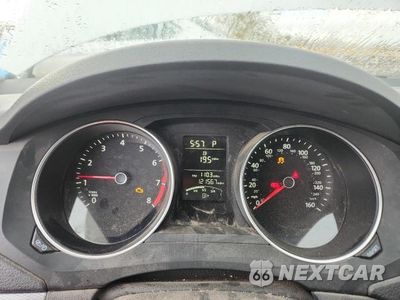 Zdjęcie 9 z 12 samochodu: 2015 VOLKSWAGEN JETTA SE VIN:3VWD17AJ5FM321016 - miniatura