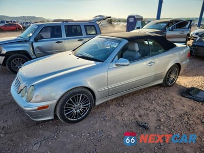 2000 MERCEDES-BENZ CLK 320 WDBLK65G2YT029086 - główne zdjęcie licytacji z USA - miniatura