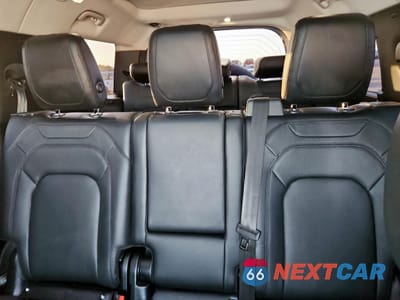 Zdjęcie 10 z 16 samochodu: 2024 LAND ROVER DEFENDER 130 S VIN:SALEJFFU6R2265094 - miniatura