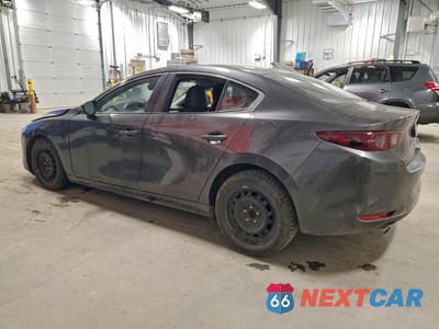 Drugie zdjęcie samochodu z przodu: 2021 MAZDA MAZDA3 GS 4DR VIN:JM1BPACL9M1319560 - miniatura