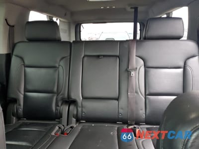 Zdjęcie 10 z 14 samochodu: 2017 CHEVROLET SUBURBAN K1500 LT VIN:1GNSKHKC8HR174809 - miniatura