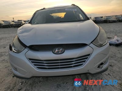 Piąte zdjęcie samochodu w środku: 2013 HYUNDAI TUCSON GLS VIN:KM8JU3AC4DU638393 - miniatura