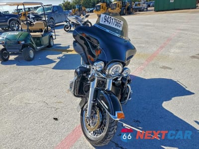 Drugie zdjęcie samochodu z przodu: 2013 HARLEY-DAVIDSON FLHTK ELECTRA GLIDE ULTRA LIMITED VIN:1HD1KEM39DB691053 - miniatura
