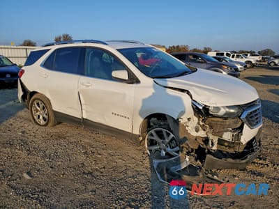 Czwarte zdjęcie samochodu z boku: 2020 CHEVROLET EQUINOX LT VIN:3GNAXLEX9LS647864 - miniatura