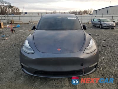 Piąte zdjęcie samochodu w środku: 2022 TESLA MODEL Y VIN:7SAYGDEF5NF373856 - miniatura