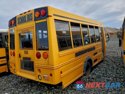 Czwarte zdjęcie samochodu z boku: 2012 CHEVROLET MICRO BIRD G3500 - SCHOOL BUS VIN:1GB3G3BG1C1137732 - miniatura
