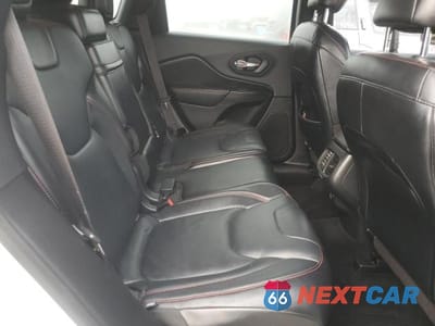 Zdjęcie 11 z 13 samochodu: 2014 JEEP CHEROKEE TRAILHAWK VIN:1C4PJMBS0EW191621 - miniatura