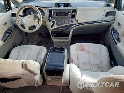 Zdjęcie 8 z 12 samochodu: 2012 TOYOTA SIENNA LE VIN:5TDKK3DC4CS272934 - miniatura