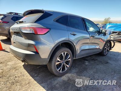 Trzecie zdjęcie samochodu z tyłu: 2022 FORD ESCAPE SE VIN:1FMCU0G67NUB62795 - miniatura