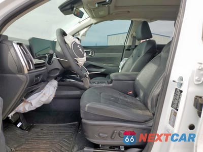 Zdjęcie 7 z 14 samochodu: 2025 KIA SORENTO EX VIN:5XYRHDJF3SG403039 - miniatura
