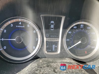 Zdjęcie 9 z 12 samochodu: 2012 HYUNDAI AZERA GLS VIN:KMHFG4JG5CA183172 - miniatura