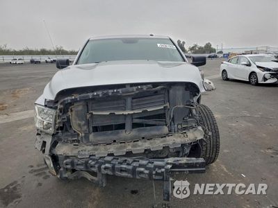 Piąte zdjęcie samochodu w środku: 2017 RAM 1500 ST VIN:3C6RR6KT9HG672015 - miniatura