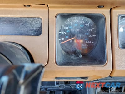 Zdjęcie 9 z 12 samochodu: 1995 JEEP WRANGLER / YJ S VIN:1J4FY19P4SP294757 - miniatura