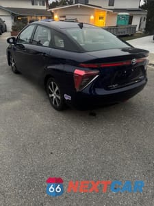 Trzecie zdjęcie samochodu z tyłu: 2018 TOYOTA MIRAI VIN:JTDBVRBD0JA003989 - miniatura