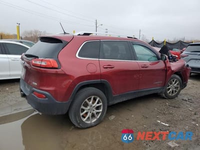 Trzecie zdjęcie samochodu z tyłu: 2015 JEEP CHEROKEE LATITUDE VIN:1C4PJMCS3FW541596 - miniatura