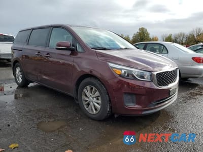 Czwarte zdjęcie samochodu z boku: 2017 KIA SEDONA LX VIN:KNDMB5C19H6244770 - miniatura