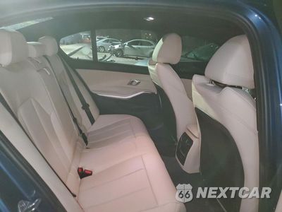 Zdjęcie 10 z 12 samochodu: 2025 BMW 330I VIN:3MW69CW05S8F70607 - miniatura