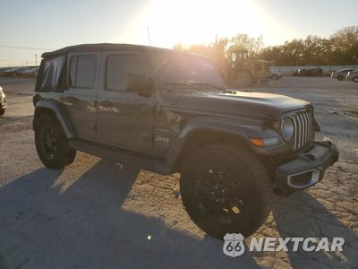 Czwarte zdjęcie samochodu z boku: 2021 JEEP WRANGLER UNLIMITED SAHARA 4XE VIN:1C4JJXP64MW676989 - miniatura