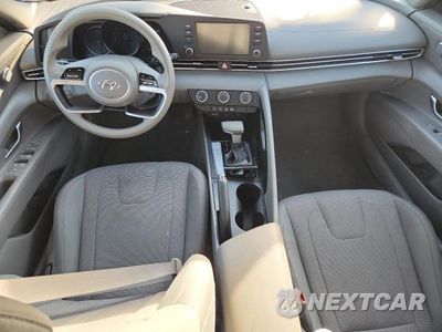 Zdjęcie 8 z 12 samochodu: 2021 HYUNDAI ELANTRA VIN:5NPLL4AG5MH039456 - miniatura