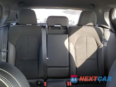 Zdjęcie 10 z 13 samochodu: 2020 VOLVO XC40 T5 R-DESIGN VIN:YV4162UM1L2246315 - miniatura