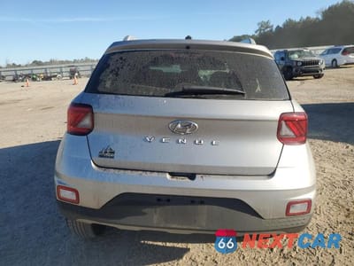 Zdjęcie 6 z 12 samochodu: 2024 HYUNDAI VENUE SEL VIN:KMHRC8A33RU312272 - miniatura