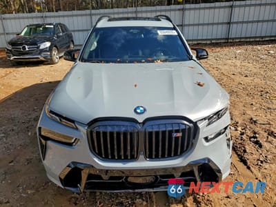 Piąte zdjęcie samochodu w środku: 2024 BMW X7 M60I VIN:5UX33EM09R9T28892 - miniatura