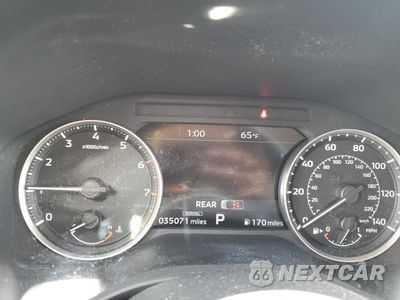 Zdjęcie 9 z 12 samochodu: 2022 MITSUBISHI OUTLANDER SE VIN:JA4J4UA81NZ066364 - miniatura