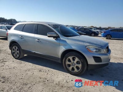 Czwarte zdjęcie samochodu z boku: 2013 VOLVO XC60 3.2 VIN:YV4952DL9D2427533 - miniatura