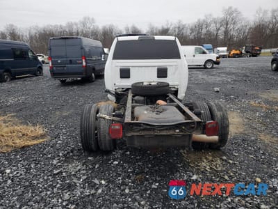 Zdjęcie 6 z 13 samochodu: 2022 RAM 3500 TRUCK CAB AND CHASSIS VIN:3C7WRSCLXNG291727 - miniatura