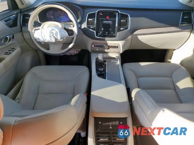 Zdjęcie 8 z 14 samochodu: 2023 VOLVO XC90 PLUS VIN:YV4062PN4P1914958 - miniatura
