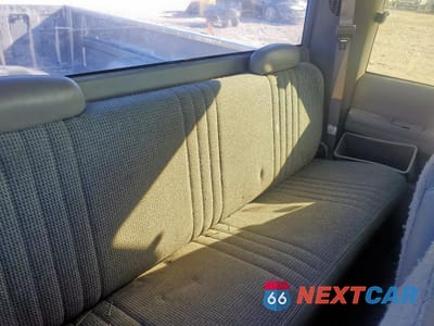 Zdjęcie 10 z 14 samochodu: 1998 CHEVROLET GMT-400 C1500 VIN:1GCEC19M2WE210152 - miniatura