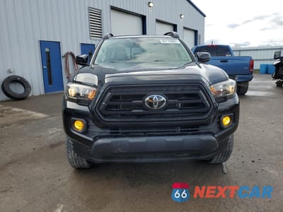 Piąte zdjęcie samochodu w środku: 2022 TOYOTA TACOMA DOUBLE CAB VIN:3TMCZ5AN9NM475757 - miniatura