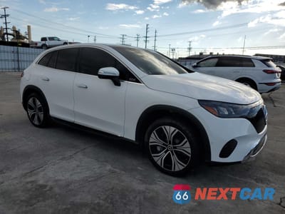 Czwarte zdjęcie samochodu z boku: 2024 MERCEDES-BENZ EQE SUV 350 4MATIC VIN:4JGGM1CBXRA052910 - miniatura