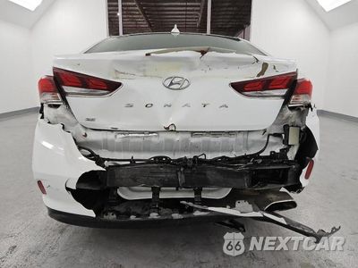 Zdjęcie 6 z 11 samochodu: 2018 HYUNDAI SONATA SE VIN:5NPE24AF4JH655518 - miniatura