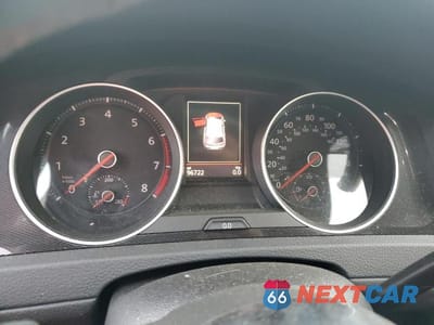 Zdjęcie 9 z 11 samochodu: 2017 VOLKSWAGEN GTI S/SE VIN:3VW447AU3HM064989 - miniatura