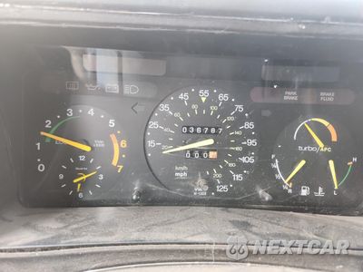 Zdjęcie 9 z 15 samochodu: 1988 SAAB 900 VIN:YS3AL35L8J3027679 - miniatura